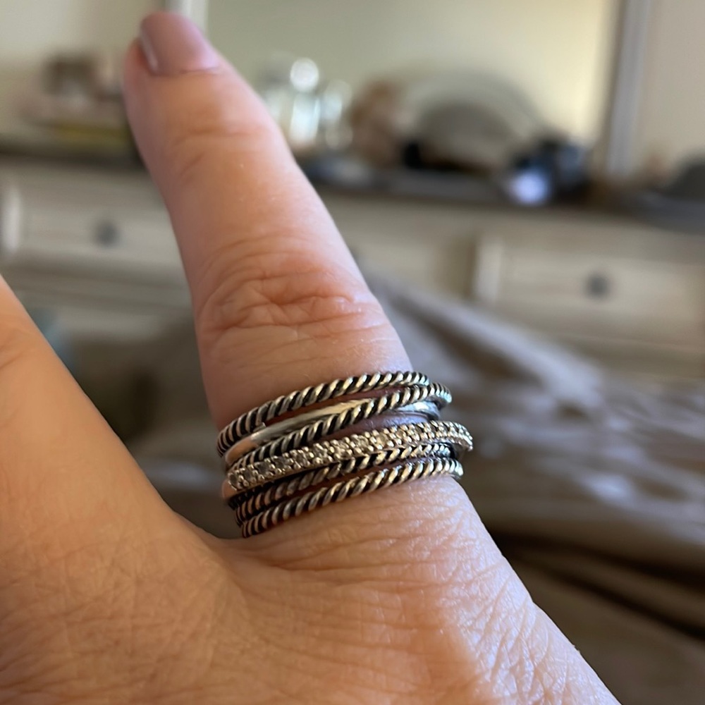 ABSOLUTELY AUTHENTIC 🌹DAVID YURMAN🌹 RING size 7.5